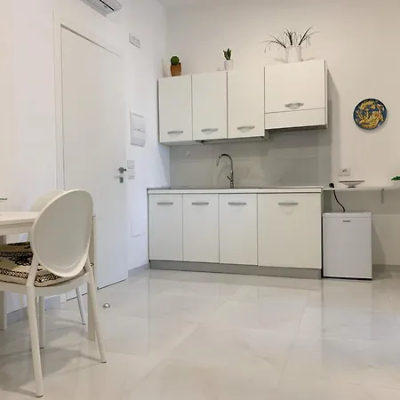 招待所 Montalbino House - And
