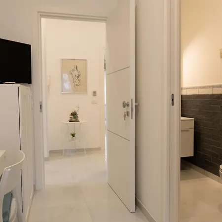 בית הארחה Montalbino House - And