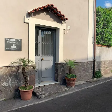 בית הארחה Montalbino House - And